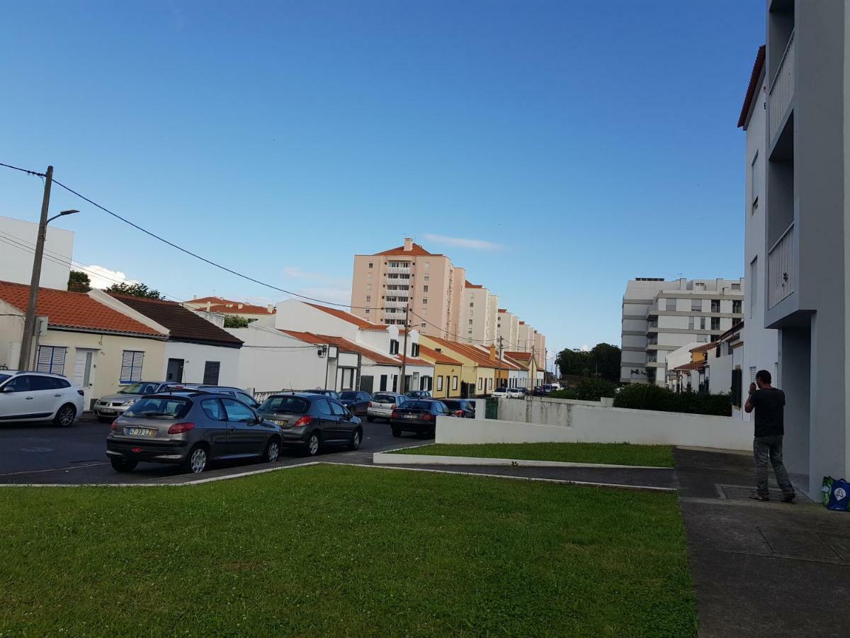 Apartamento Moderno E Elegante Apartment Ponta Delgada  Exterior photo